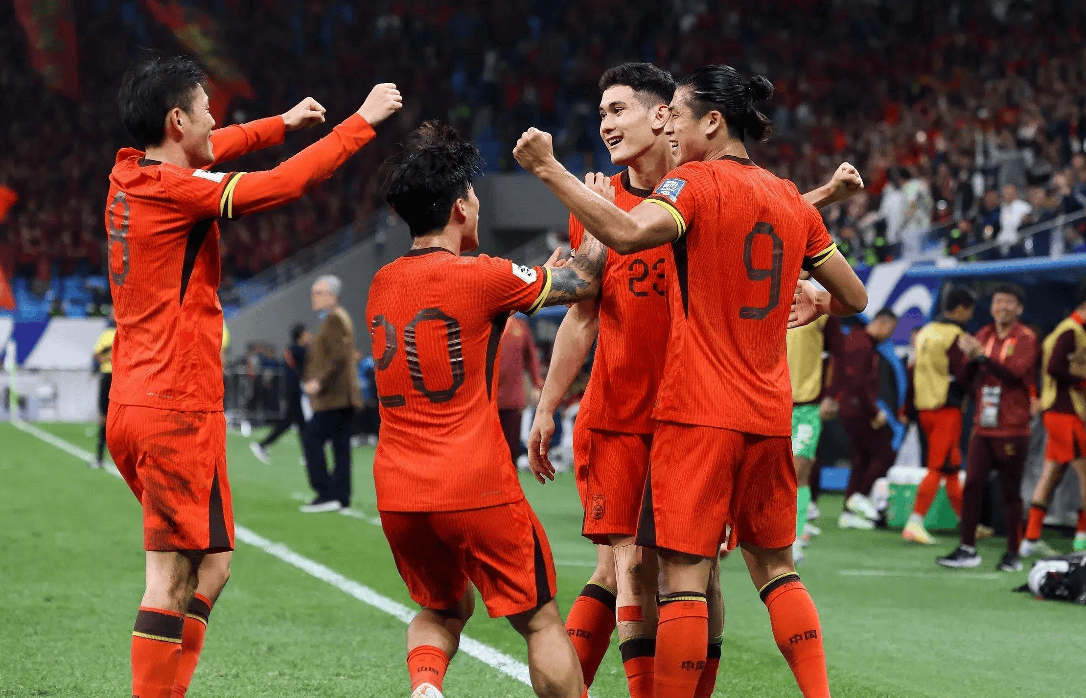 一场2-1绝杀，让中国队争冠起死回生，还送亚洲冠军2连败垫