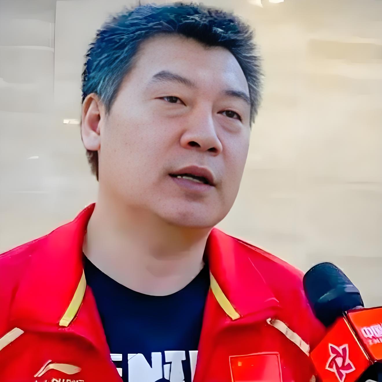 关于国乒谁最刺头!李隼:别看孙颖莎笑呵呵的她很难对付的信息