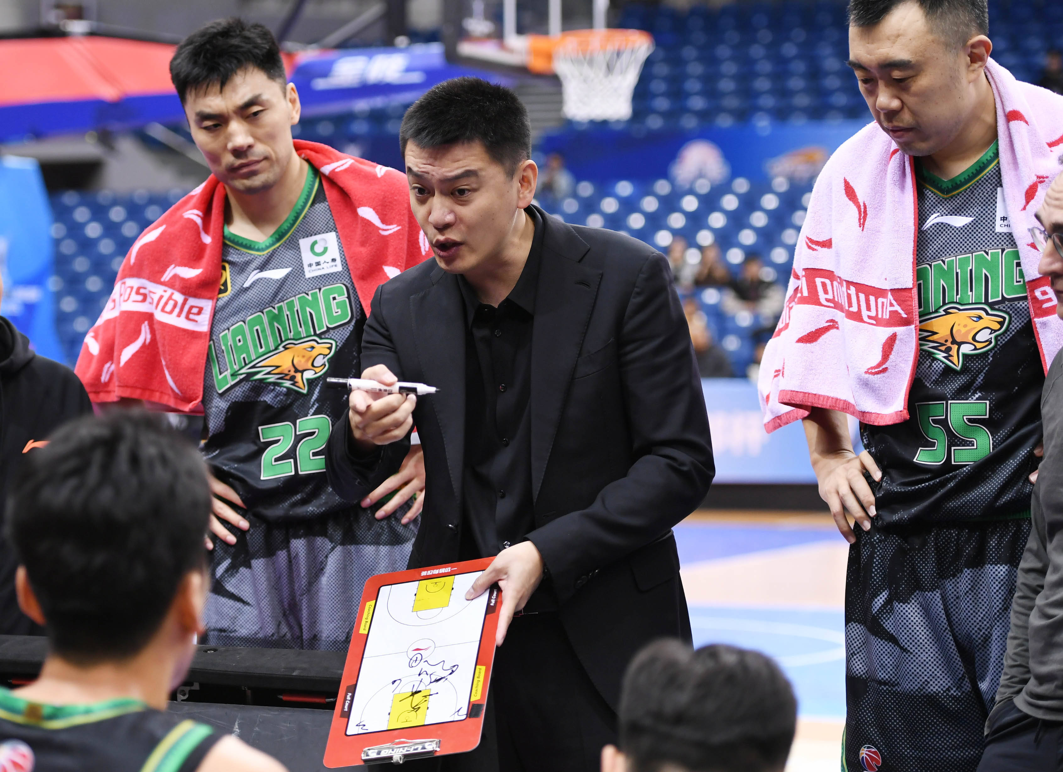 CBA外援优先续约权公示：辽宁男篮放弃弗格